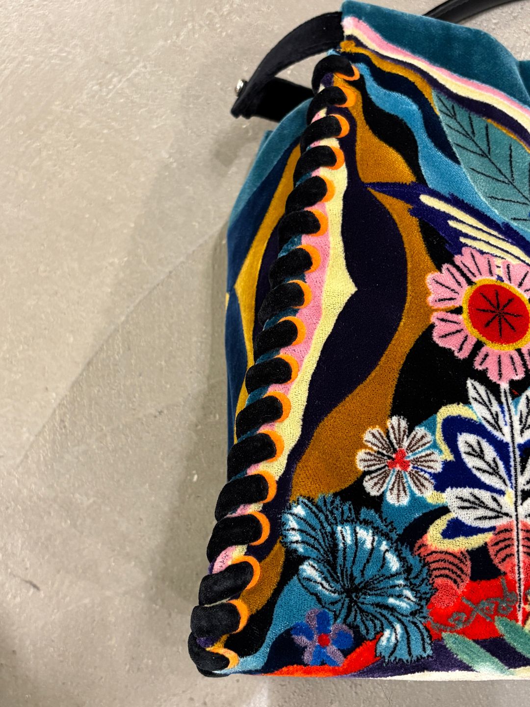 Thumbnail 8fdf2547-5dab-4586-bb1e-0c693445c5db