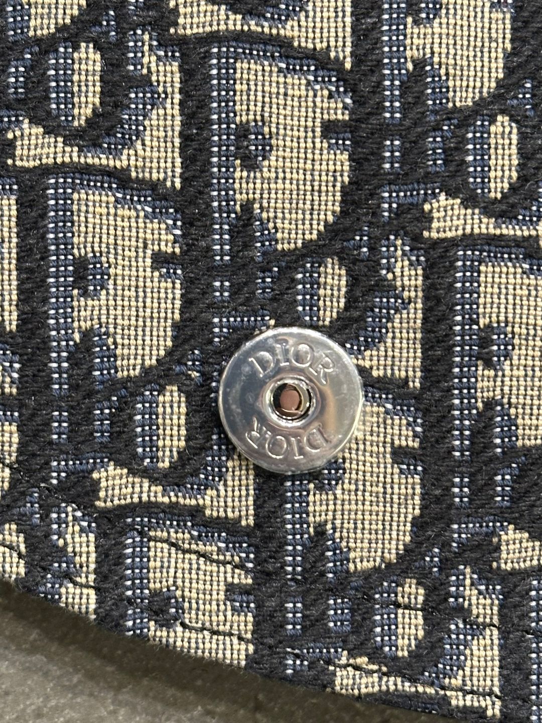 Thumbnail 19f2772f-0195-4d70-a6e1-b62b0bac9ee2