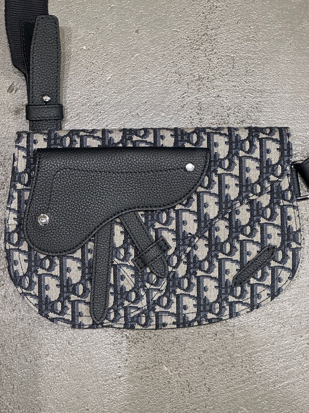 Thumbnail 5fdfdf60-8013-4796-bf97-ab3e19eaf622