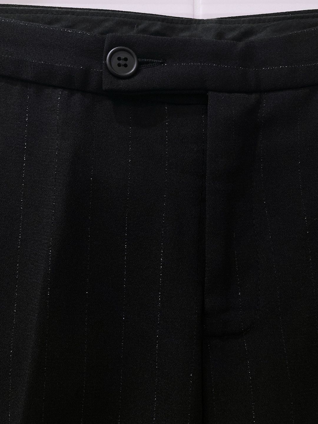 Thumbnail 2aee6aaf-0591-40c2-af5e-cd7c1459e831