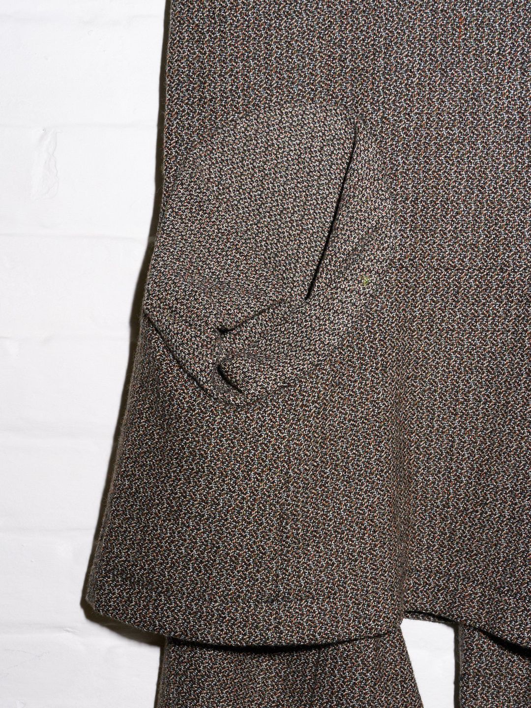 Thumbnail 0c2d7e0d-a9c8-42ef-94ee-f0f04b6c015e