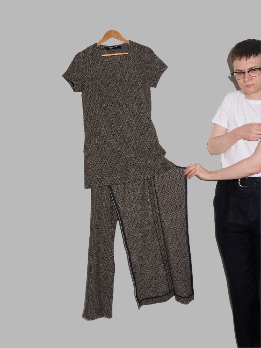 Thumbnail 5424c6ba-ae5a-43f6-a71f-bc562b5ad881