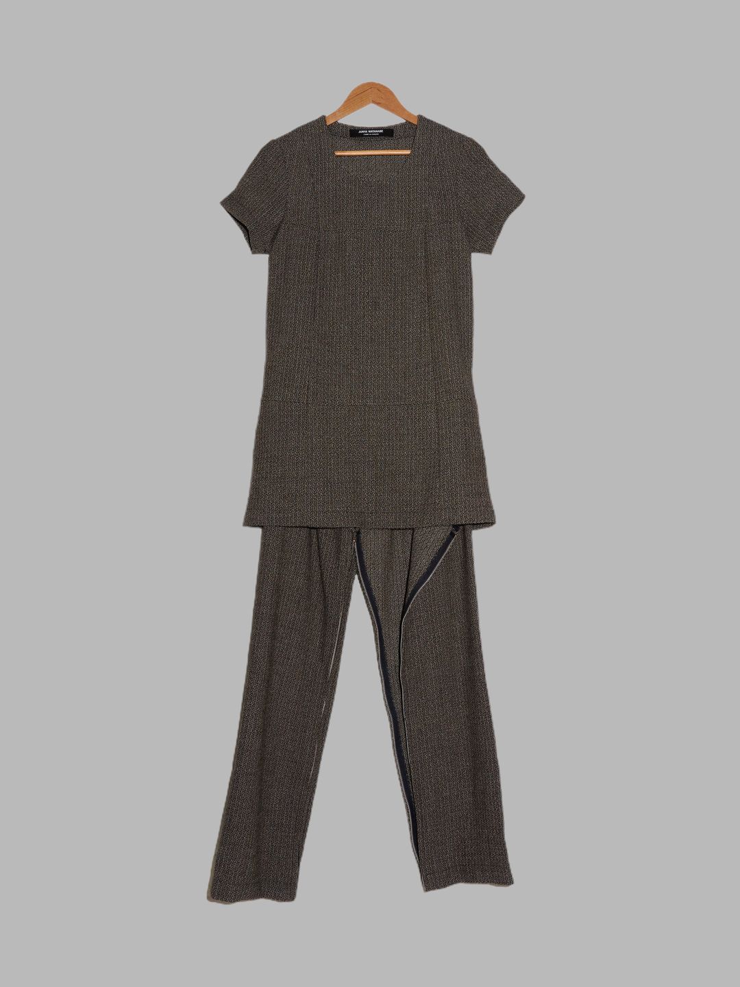 Thumbnail 3118a9eb-6fe3-4ce4-bcef-ee0957d3e3b4