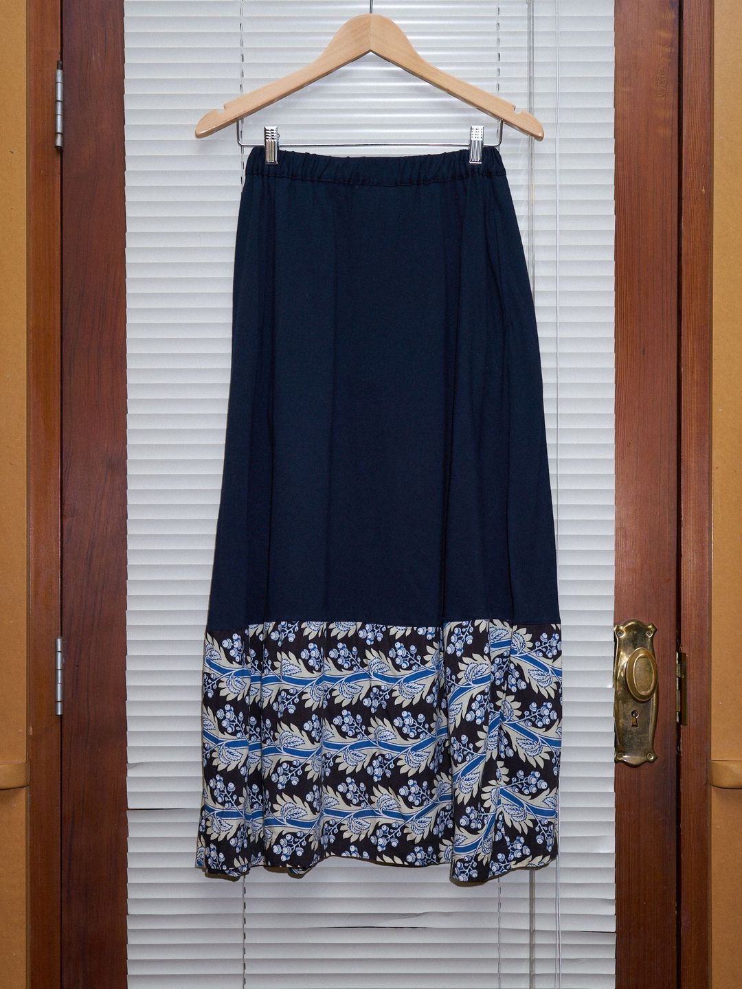 Comme des Garcons 1992 navy cotton jersey floral pattern hem panel skirt - sz M by COMME DES GARÇONS in size M from SKIRTS category