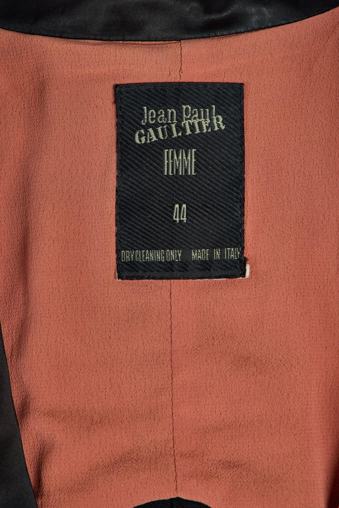 Thumbnail 87d05851-9ed1-485e-89fb-d65dd839bb38