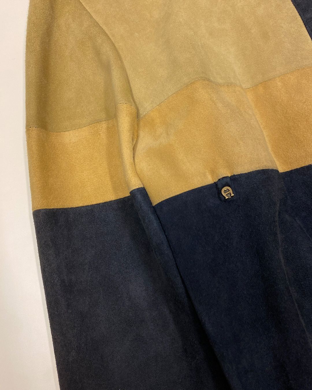 Thumbnail a3e78093-a7b9-4510-a77e-a8545dbffb0b