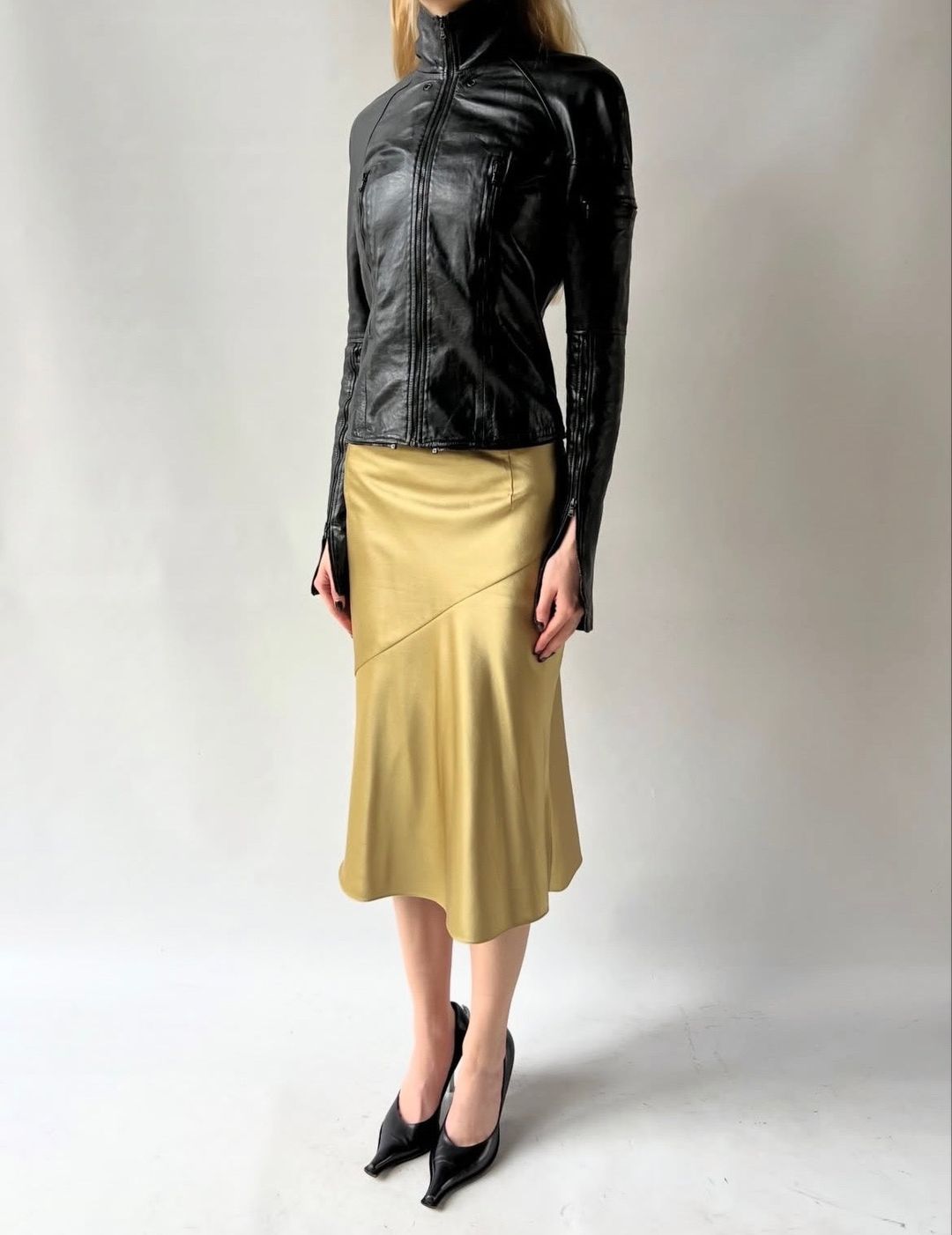 Thumbnail 76f0711c-8b2c-475d-9add-d0936497e9aa