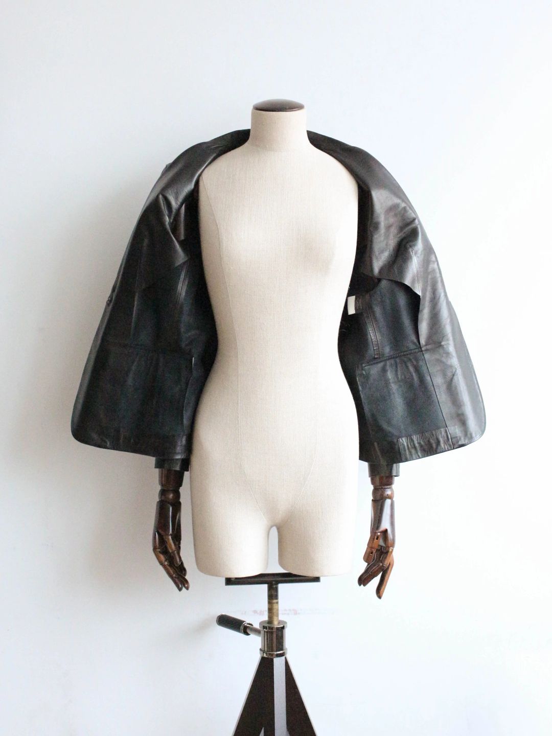 Thumbnail 8cd45b79-33c9-4727-a9c8-8c7cb3b9c4dc