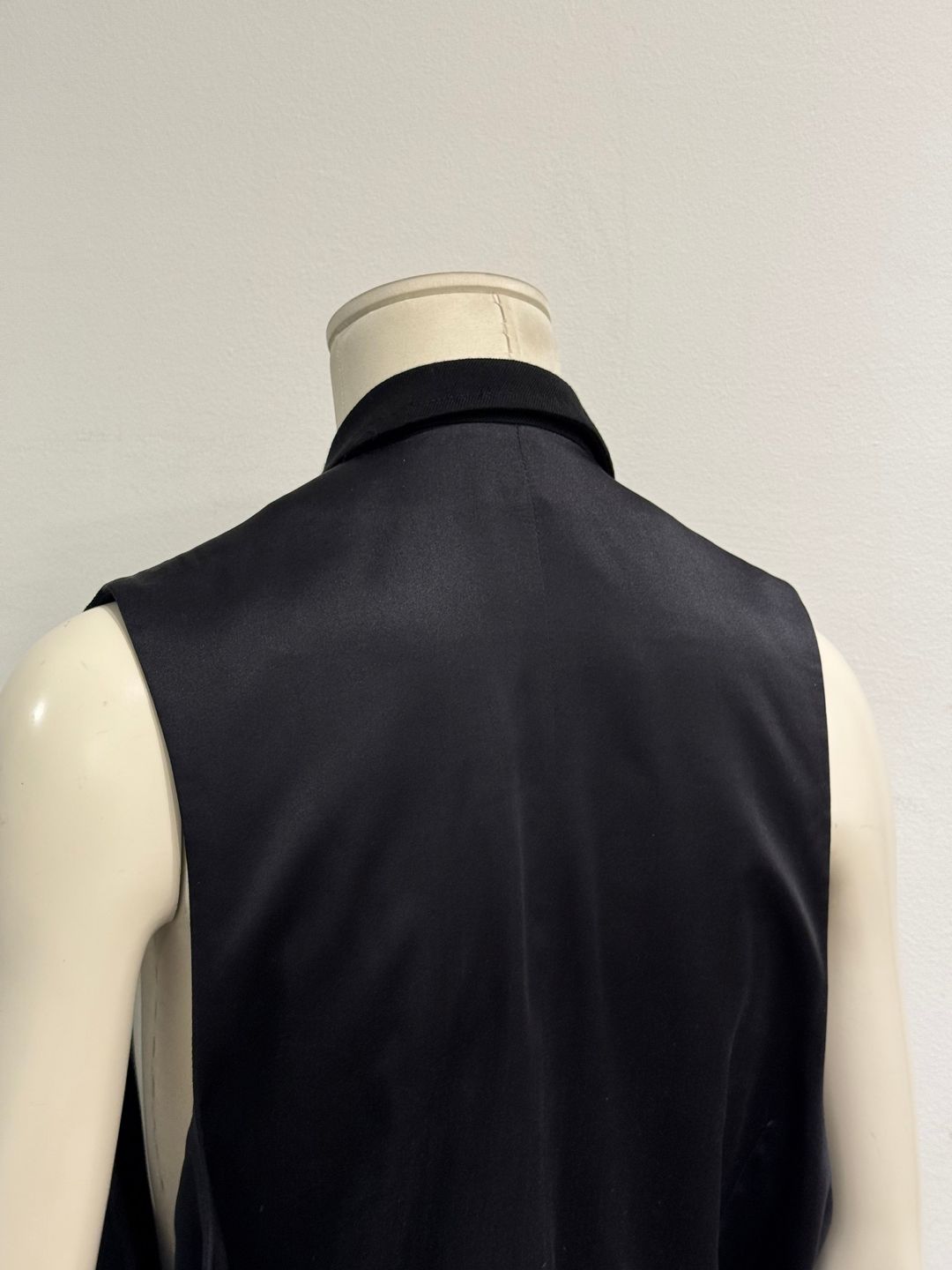 Thumbnail 03f03852-fa08-45d3-8b70-6944d47a4e42