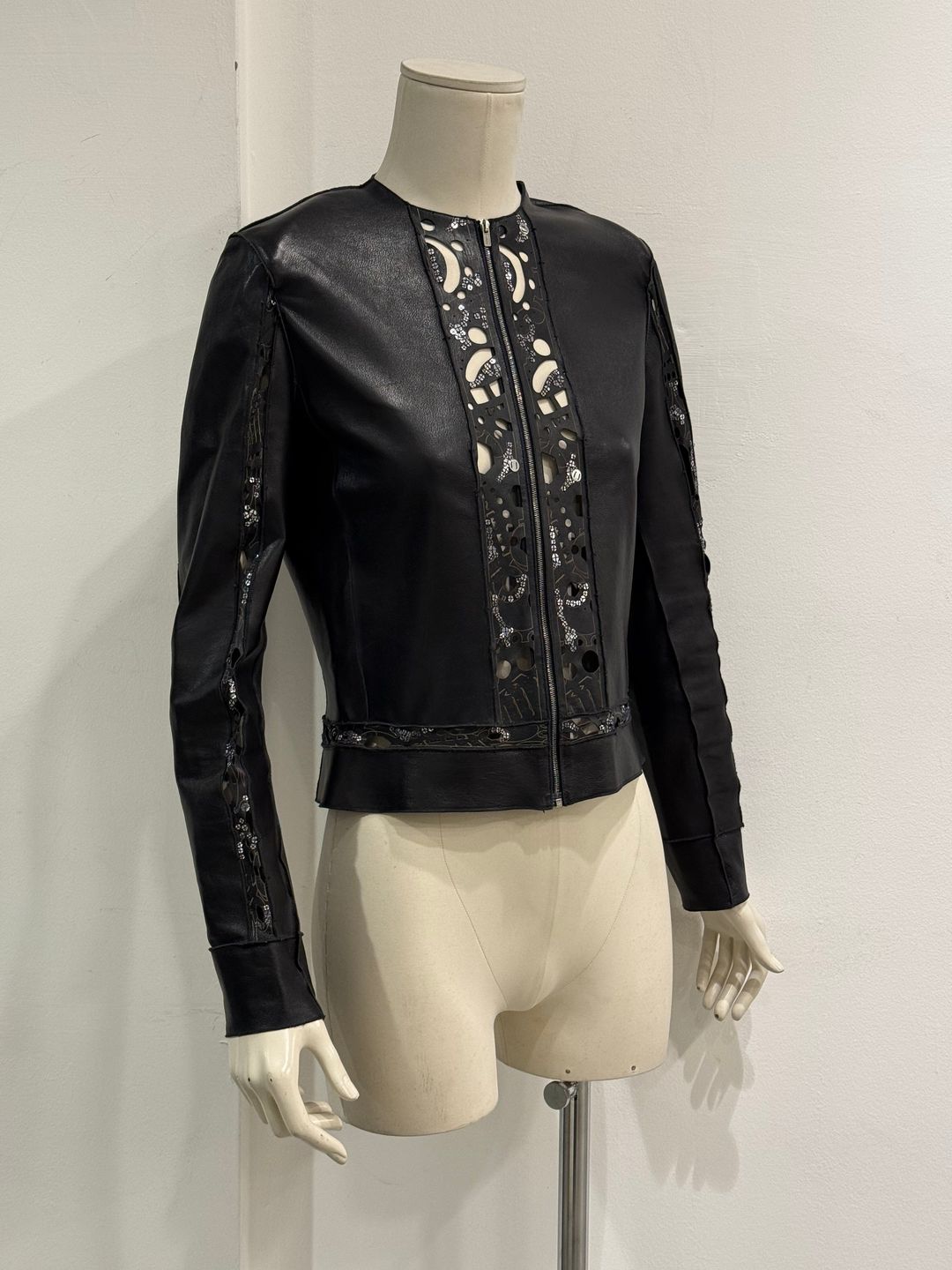 Thumbnail 74bd4c84-2155-4835-bb49-66bfdebe974d