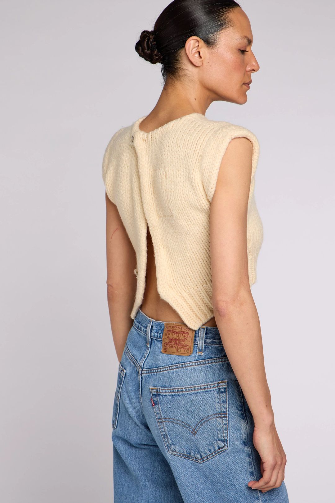 Thumbnail 06cf305b-8240-4179-858d-9ae1e878d605