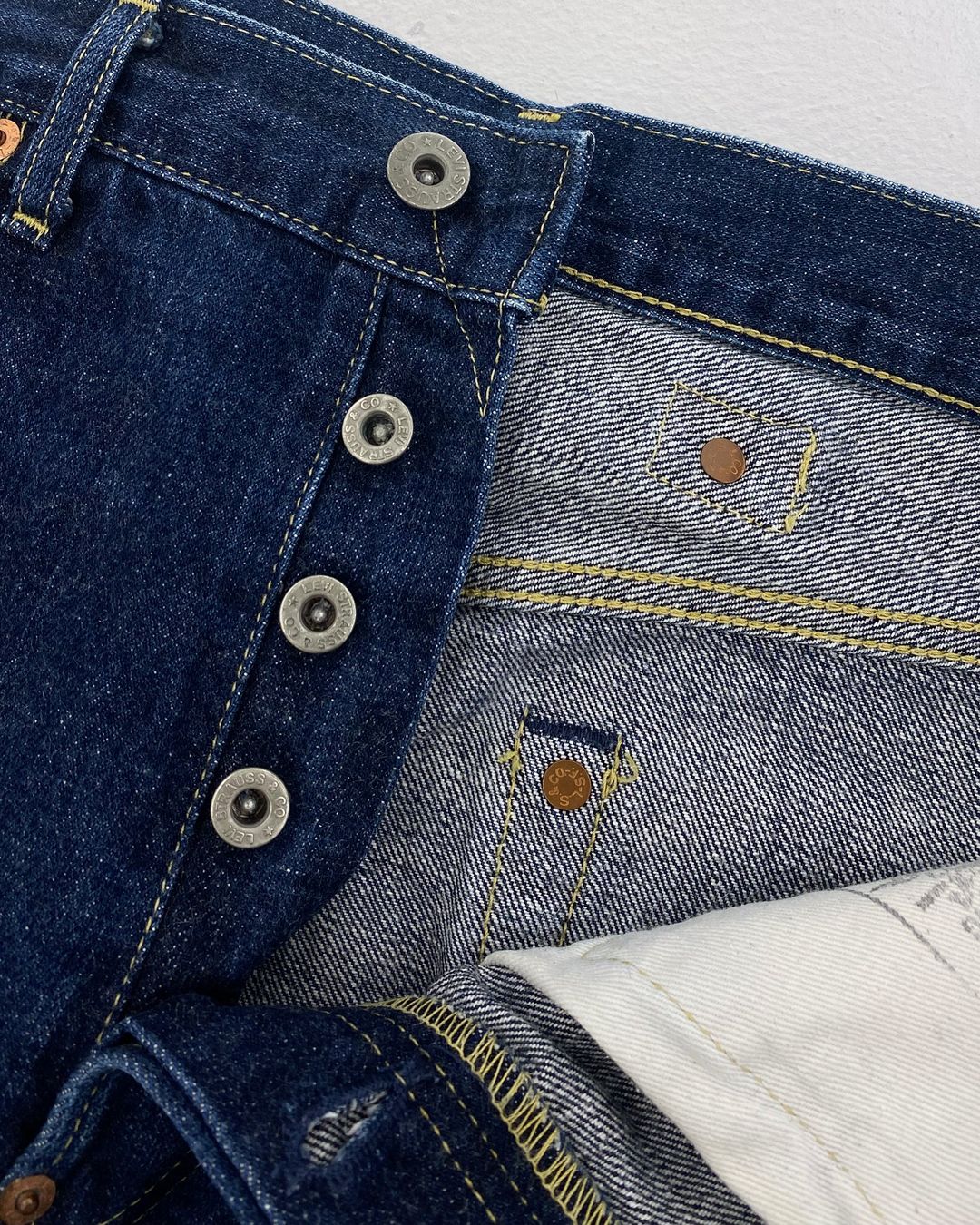 Thumbnail 025e6203-0efa-4fbc-8288-1e55ab62d000