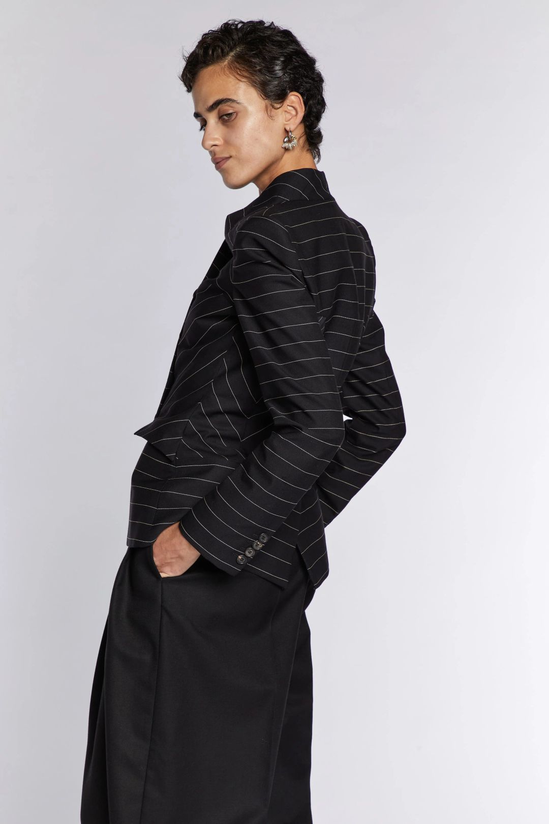 Thumbnail 1c10b6d0-f855-4d8a-9dab-fd06fbe4fe31