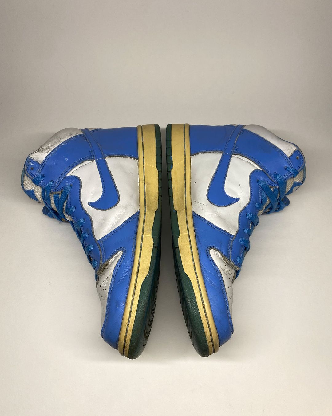 Thumbnail 21bd22cf-9f42-47a4-8e80-ec7fb576db5d