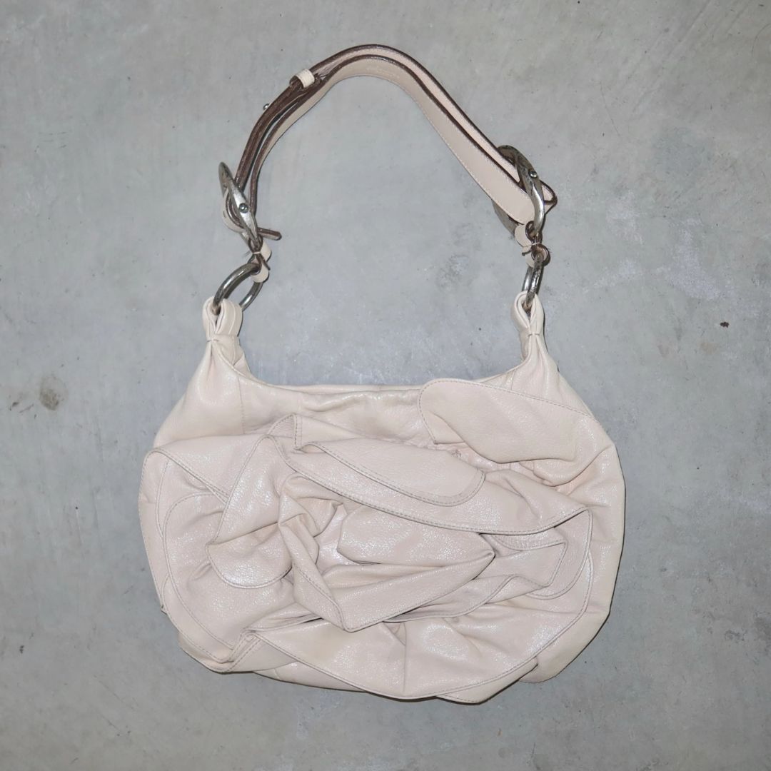 Thumbnail 306341eb-ae61-49e0-adc6-b54aee45c660