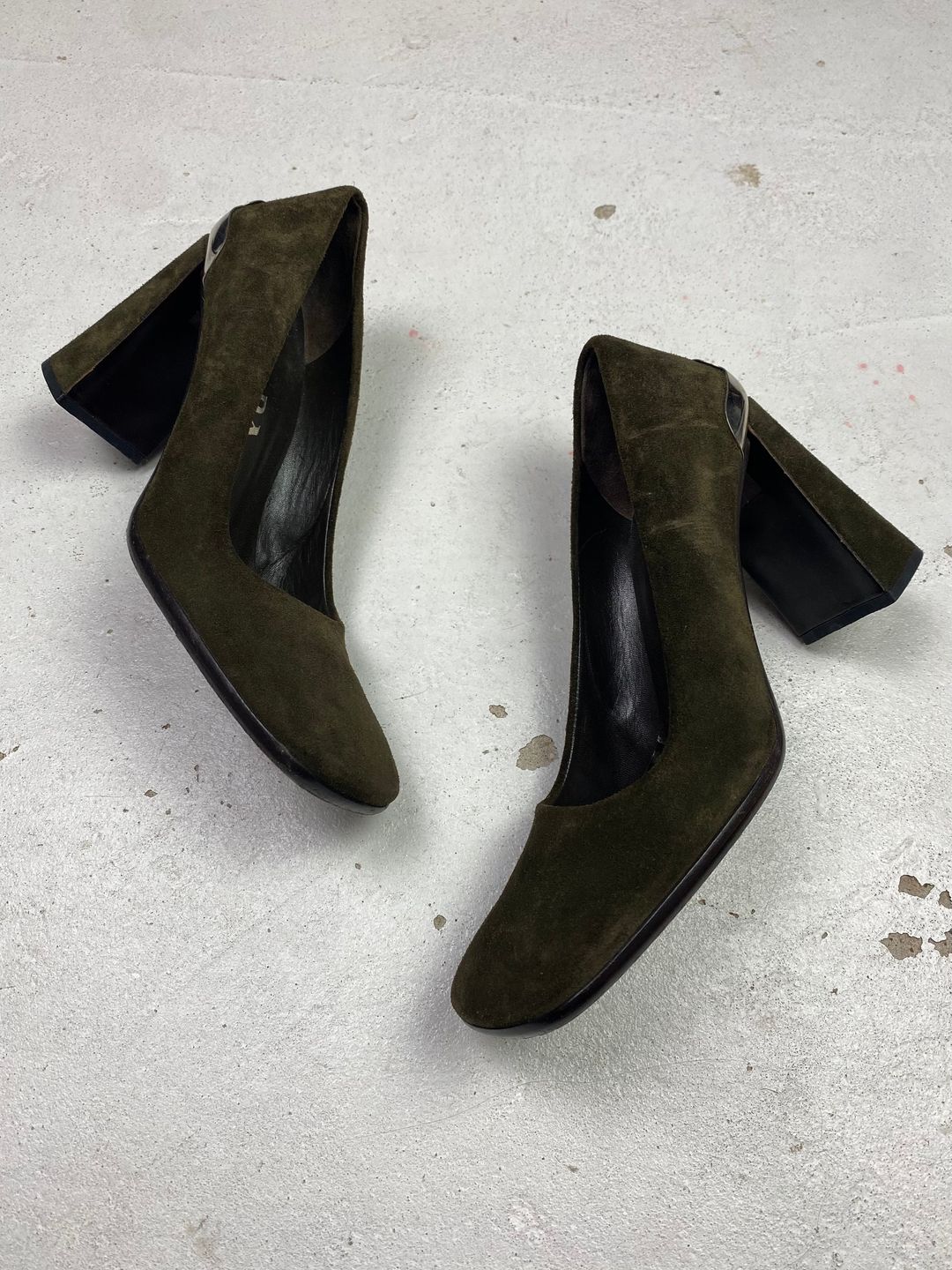 Thumbnail 357d3643-d65f-4af8-b5cb-eb0d9cc79dca