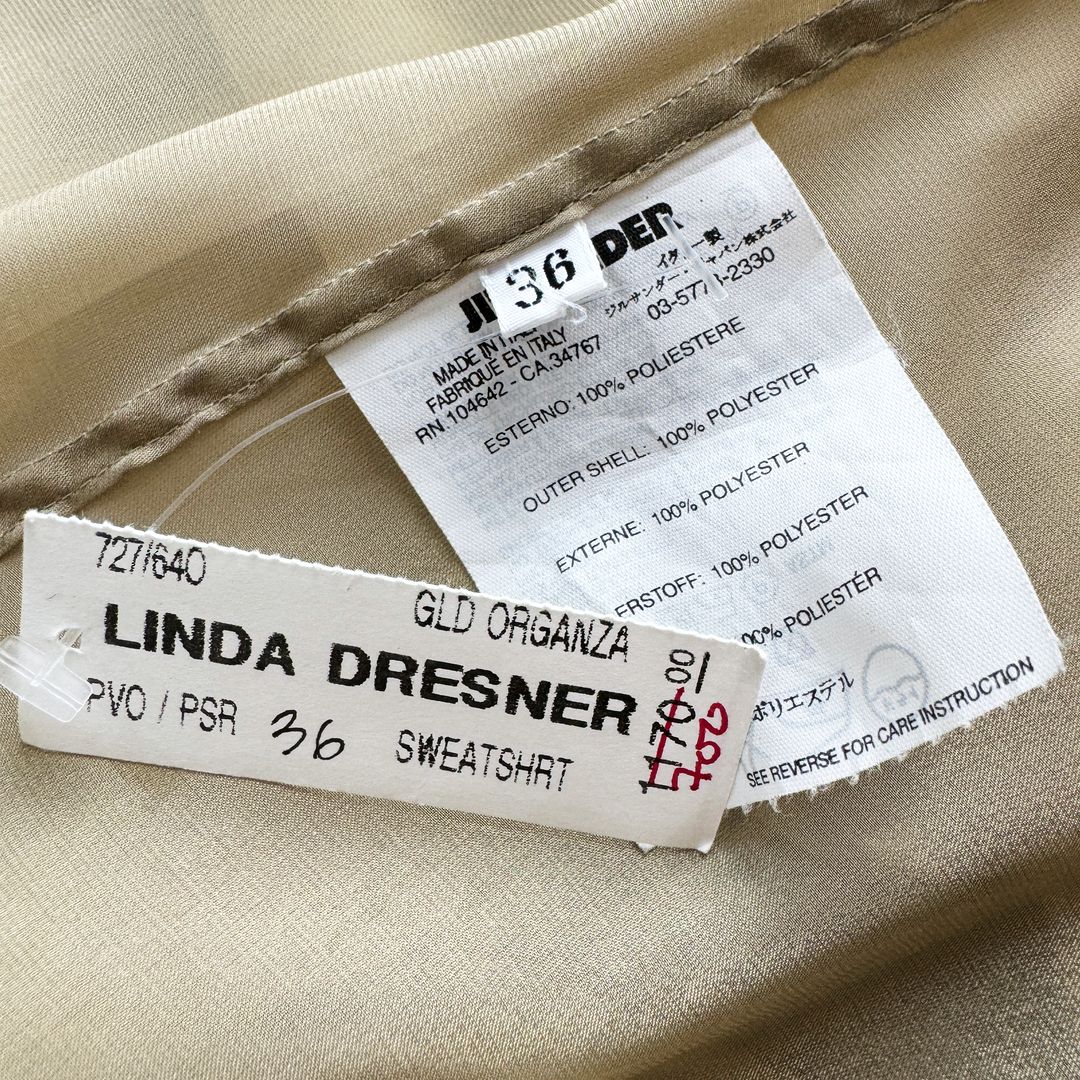 Thumbnail 15a5b518-5a42-4abd-9498-9bc91705a57a