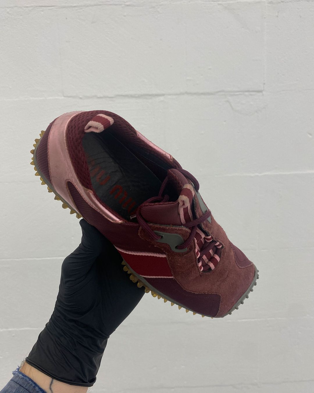 Thumbnail 4ddc6ef2-cc8d-47a6-a0c9-c43b1ece62e6