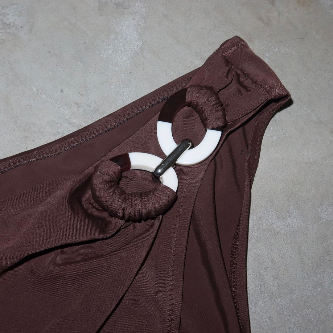 Thumbnail 480003f9-9052-4f36-a398-1b63940ba303