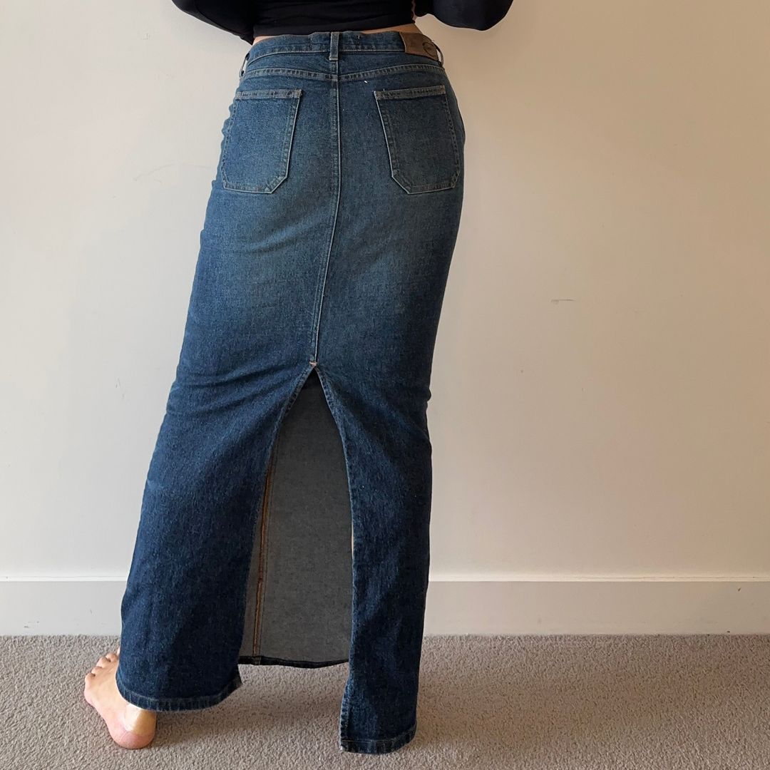 Thumbnail 7aa4e08d-79c5-4e4f-a620-5e275a8741c8