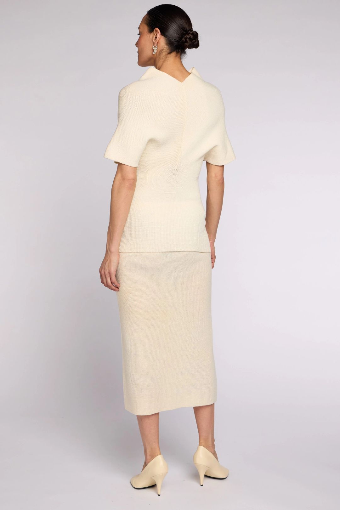 Thumbnail 33123154-8025-4445-8946-ed9b09c11e22