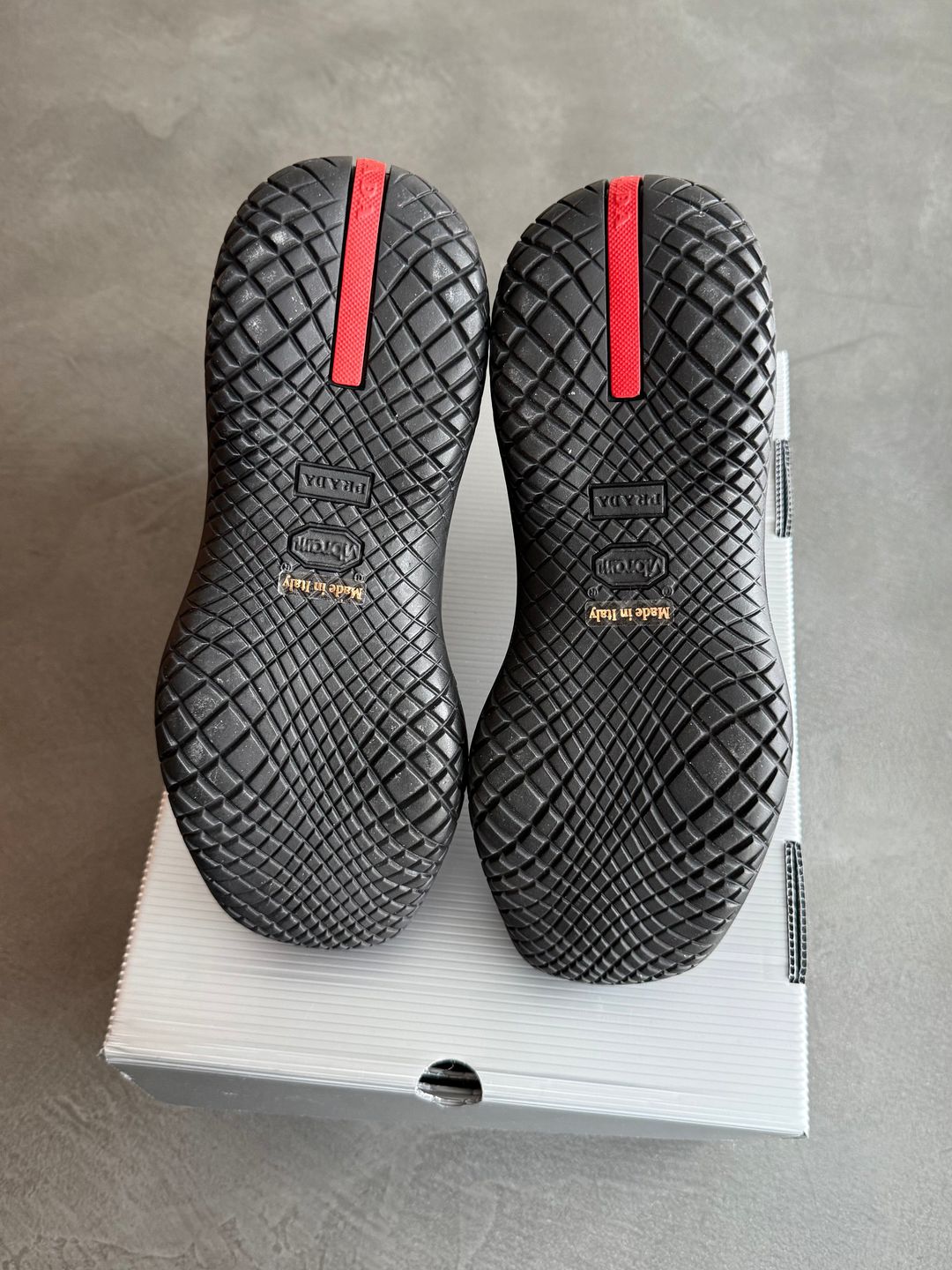 Thumbnail 56a46d6b-e823-4e0e-b259-6b32d1644d78