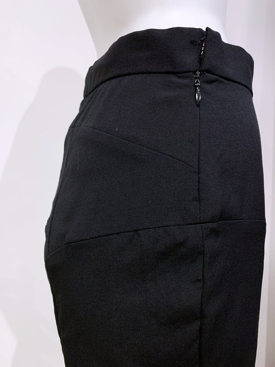 Thumbnail 402642ce-5ae1-470f-851a-d30ef8fad619