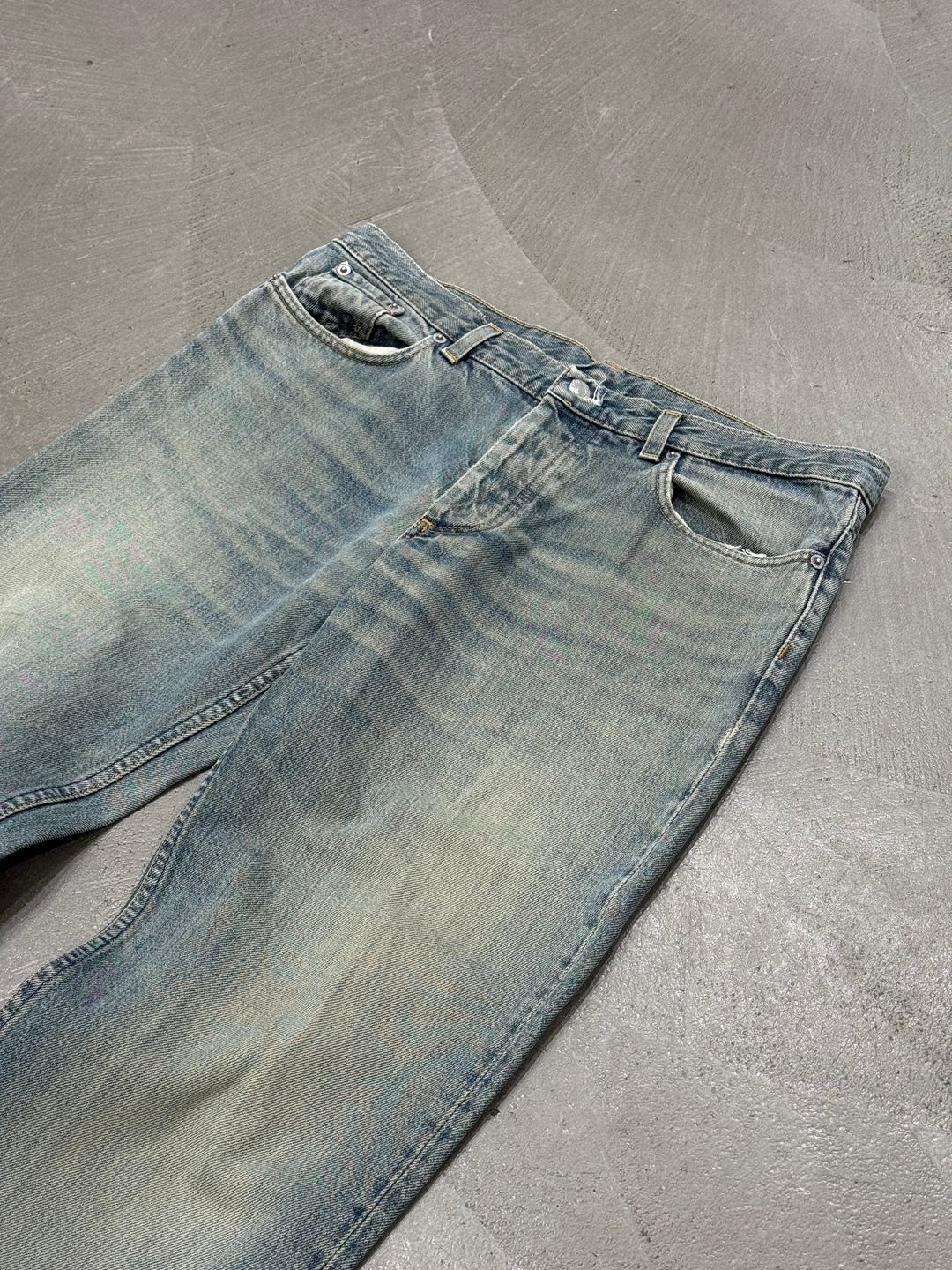 Thumbnail 4bb9557b-556b-473f-8c71-1d214b24a1bf