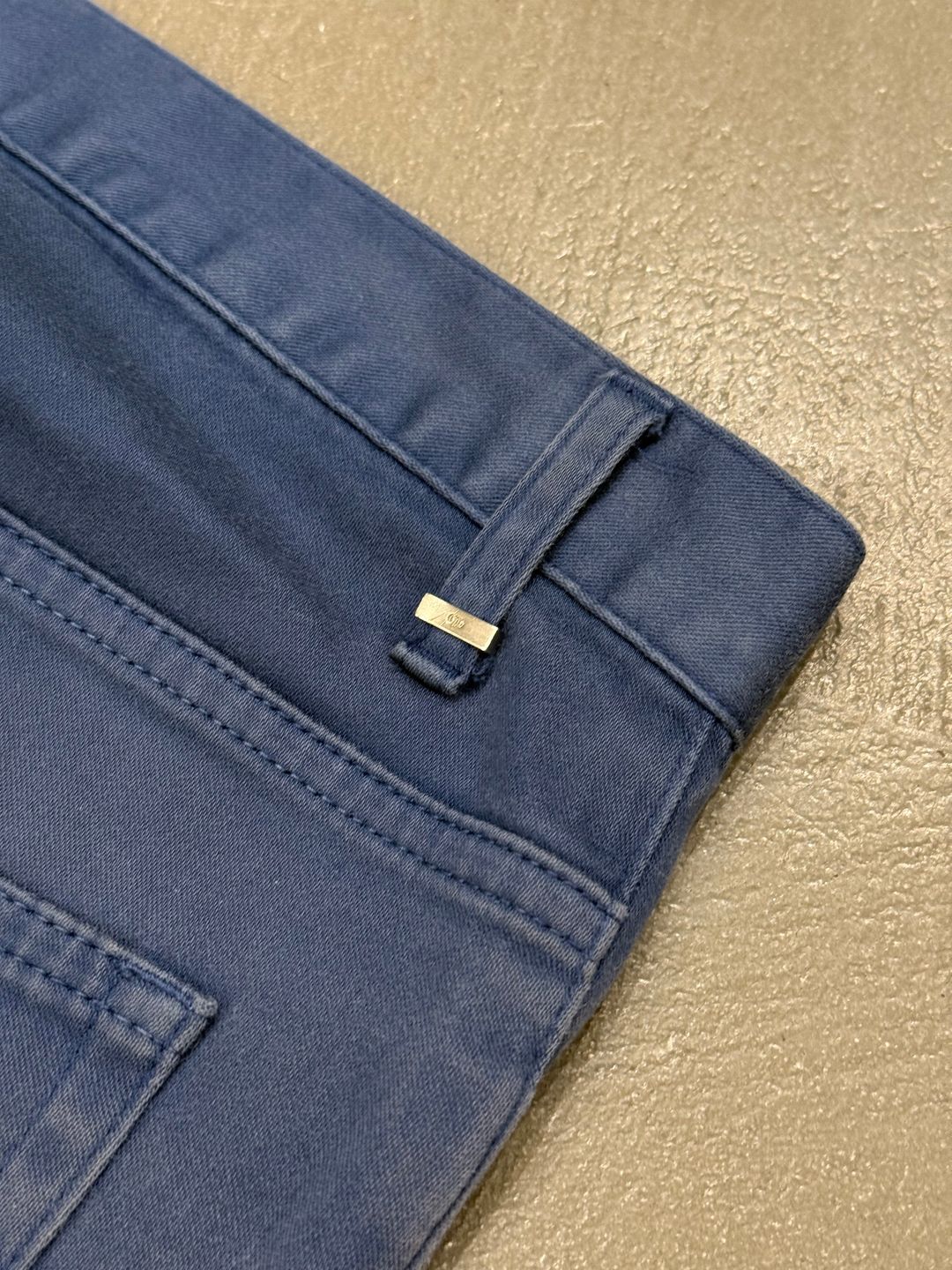 Thumbnail 3c97077e-931d-436d-be42-388cb6eeb68c