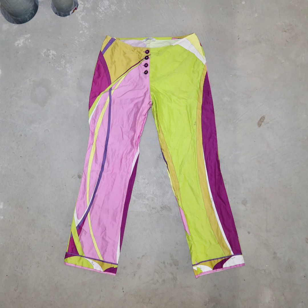 Emilio Pucci Capris by Emilio Pucci in size AU/UK 4 from TROUSERS category
