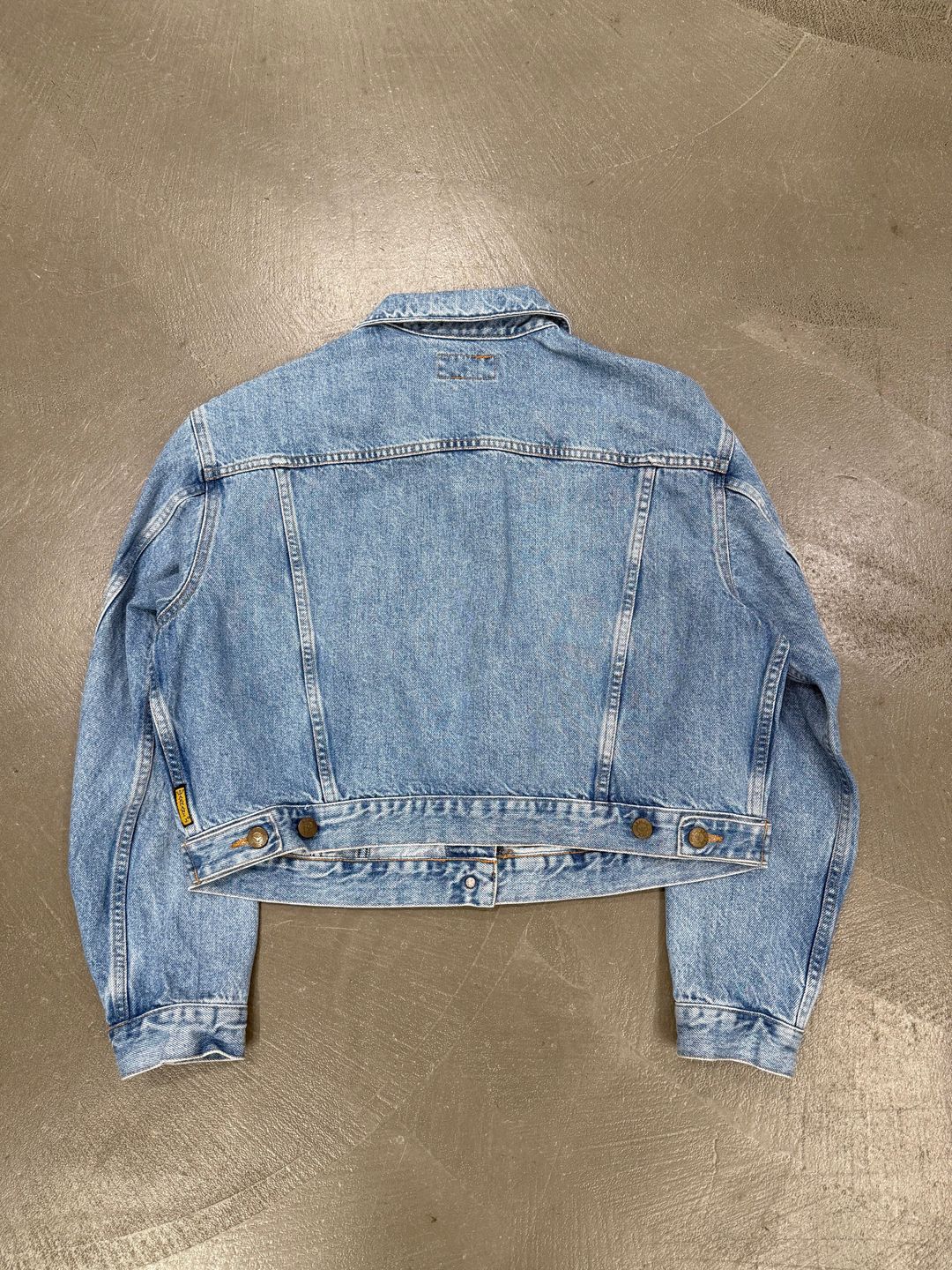 Thumbnail af4affc1-1bf5-4c12-aee5-40b198264374