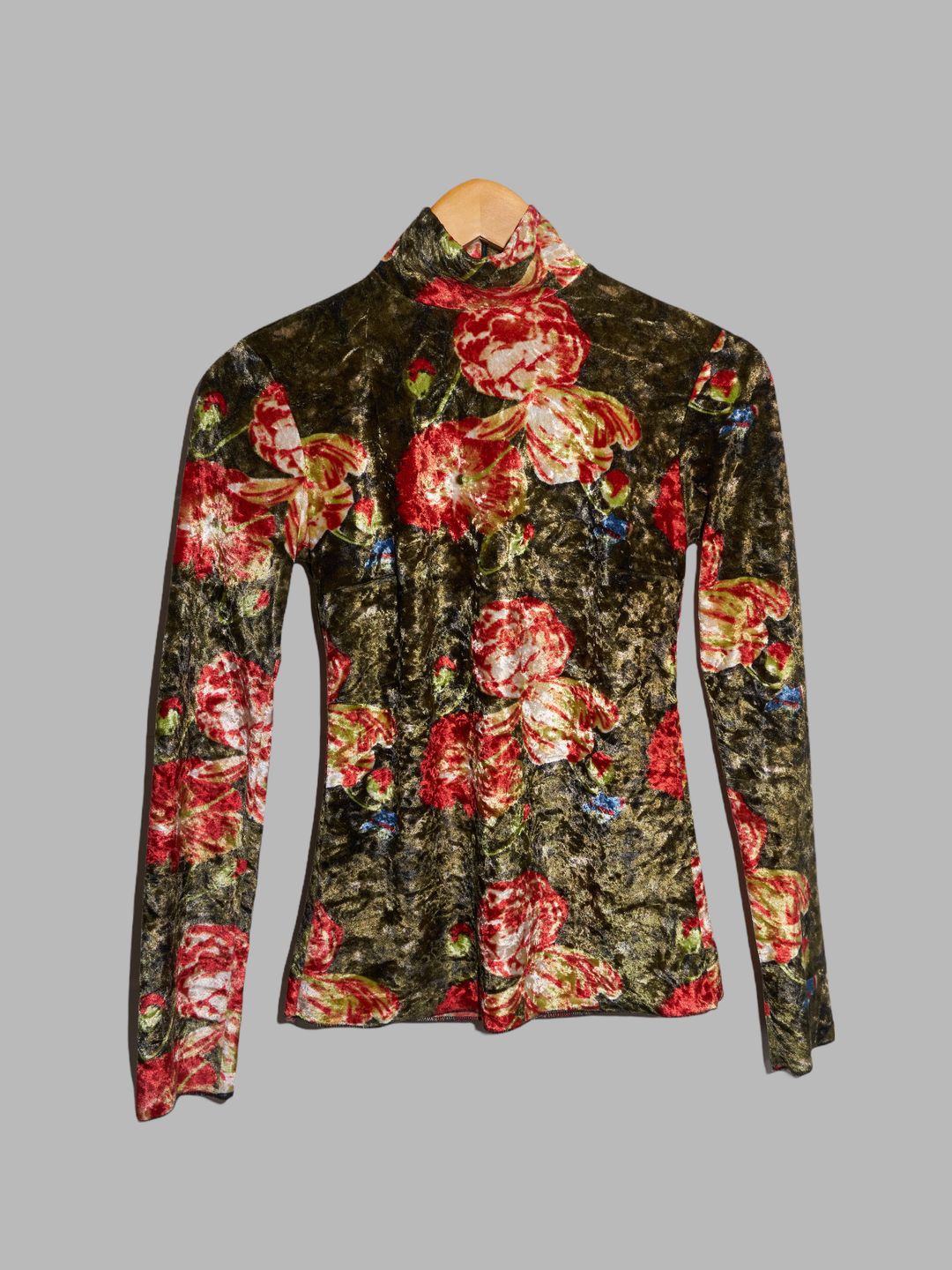 Jean Colonna brown and red floral print velour mock neck long sleeve top - M by Jean Colonna in size M from TOPS category