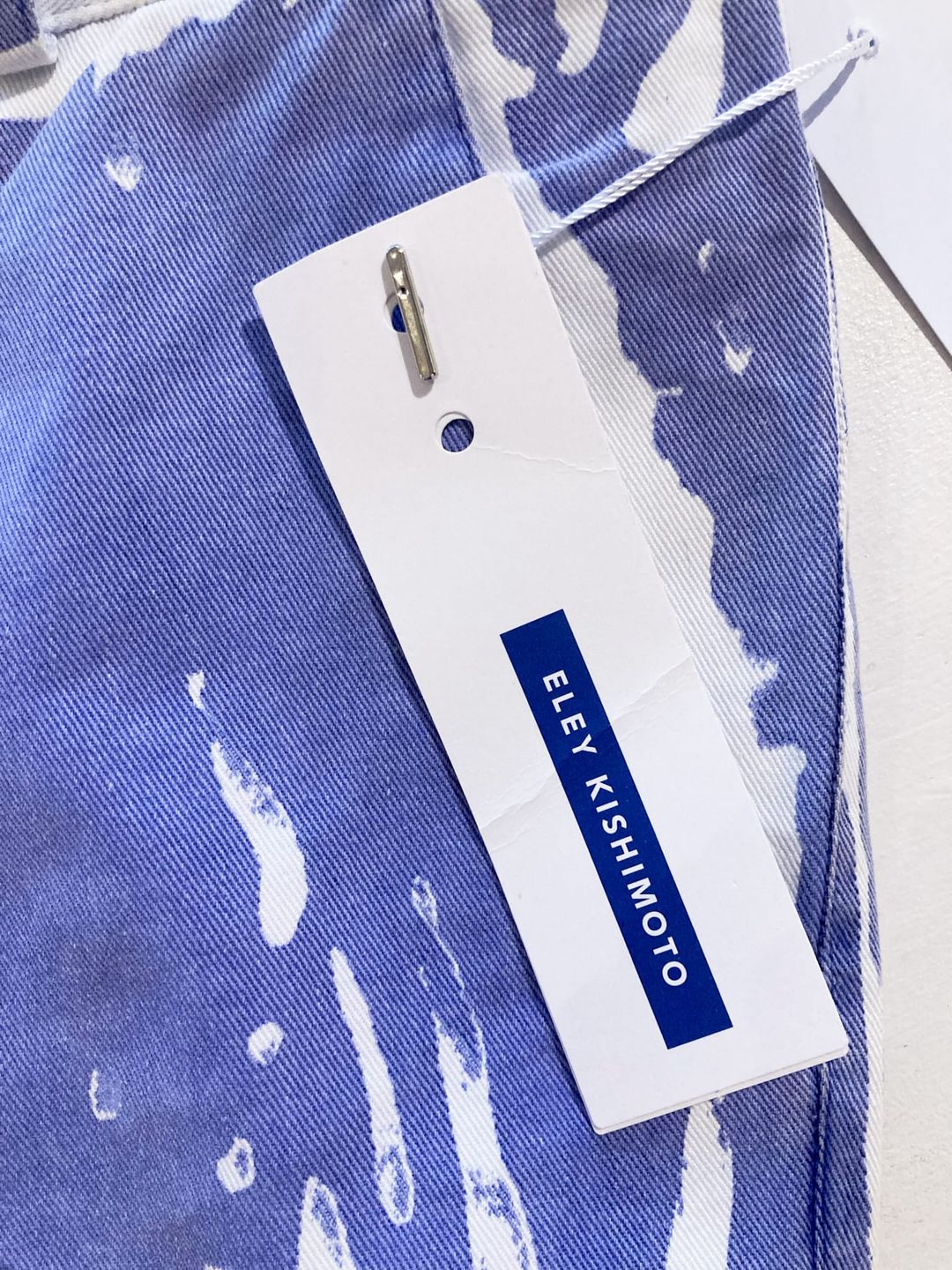 Thumbnail a2bf8d1e-5fbc-42c6-85f3-e54dac2279c7