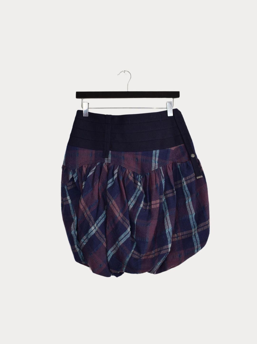 Thumbnail 0abab994-3d4d-415e-88c0-7ca17ed11a23