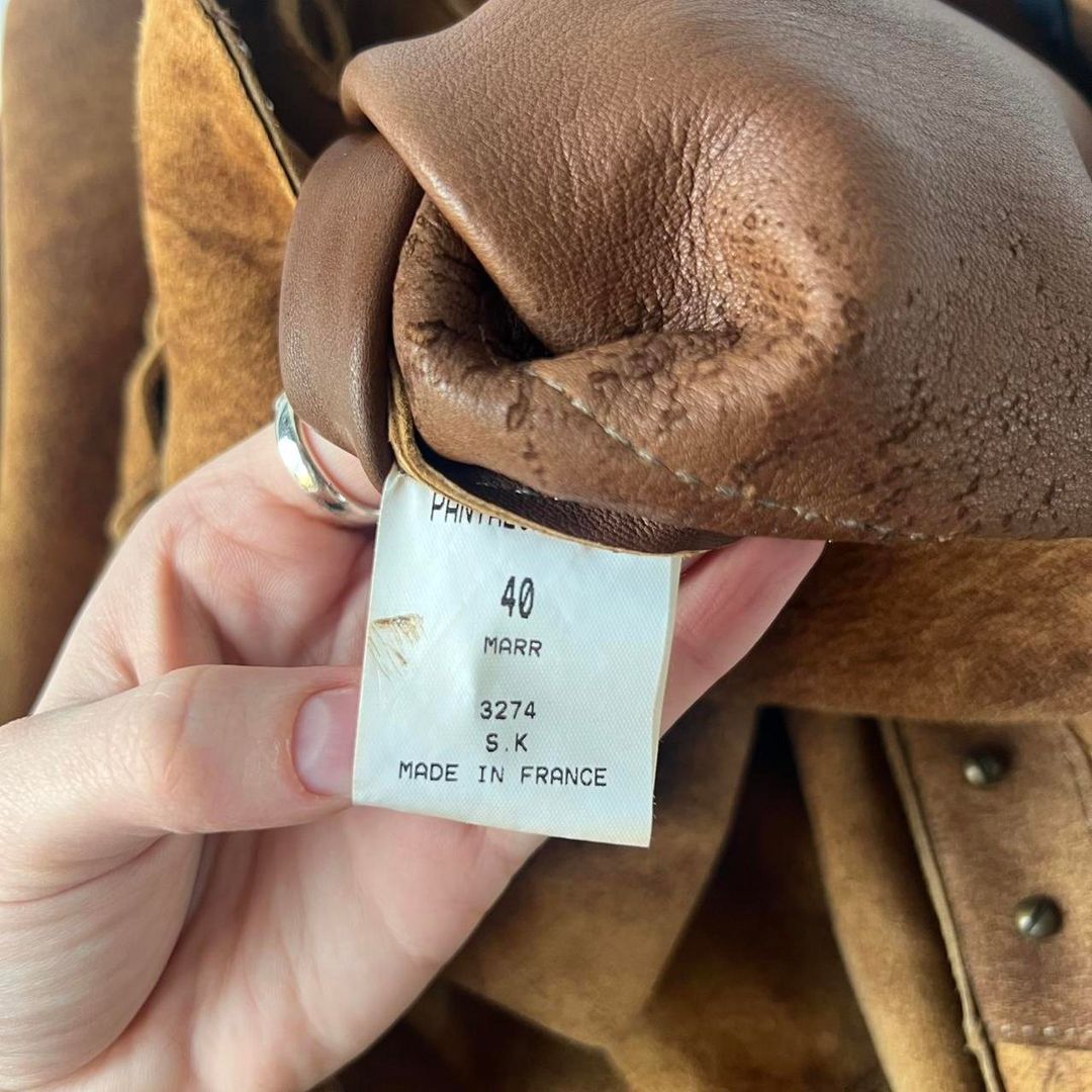 Thumbnail 1e960289-b01e-48e4-ace0-e70cbdf5dbc1