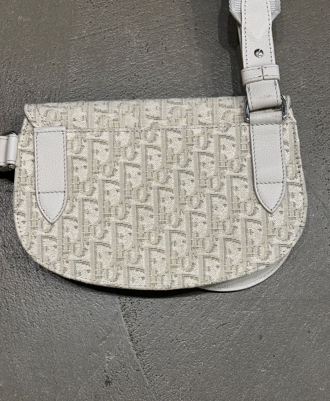 Thumbnail a4ab2f12-4d8c-494a-9b20-b5f710ab32b3