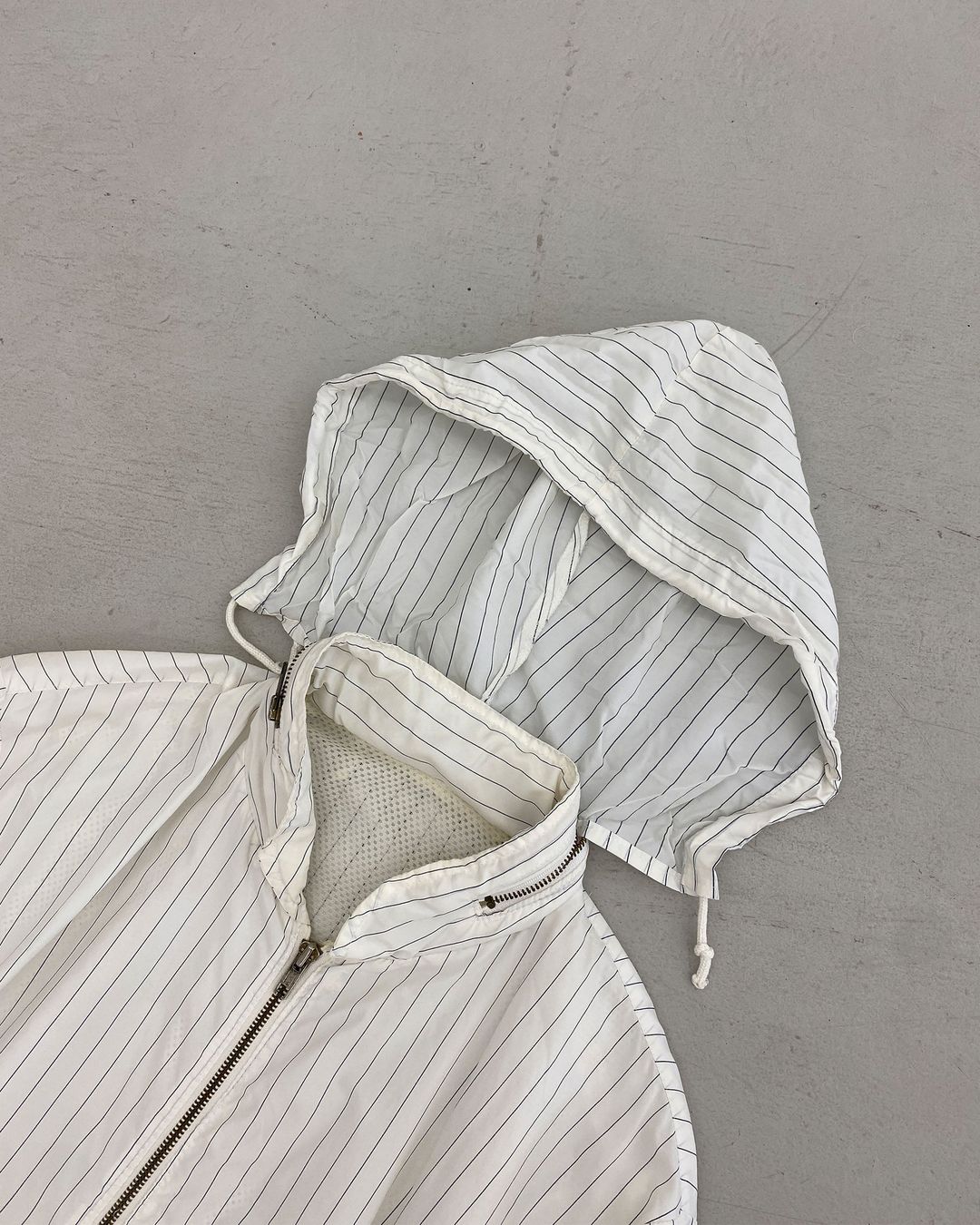 Thumbnail 1a9c1e38-cb57-48aa-98ef-8c9d23bac177