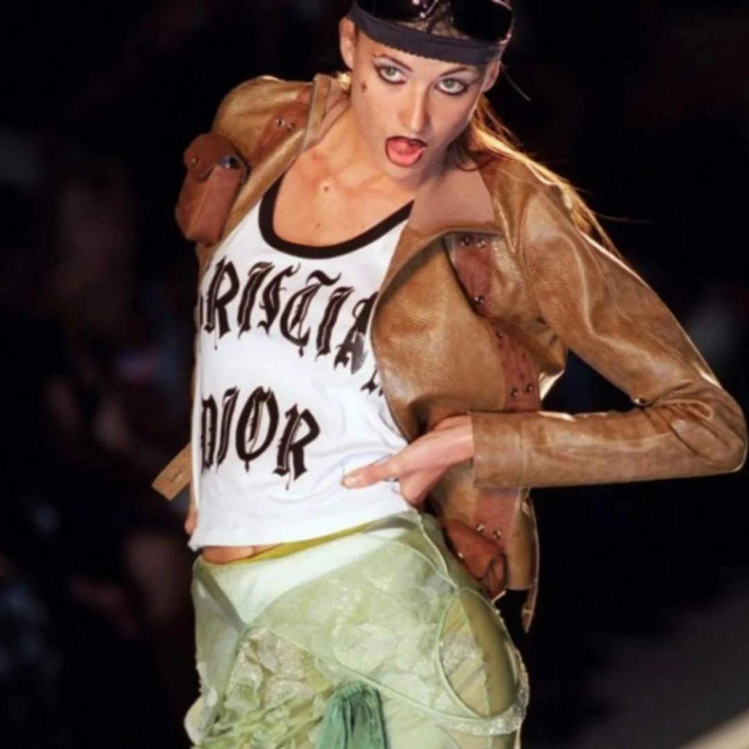 Thumbnail 7c753bbe-8d69-4c2f-b982-9b13085a025f