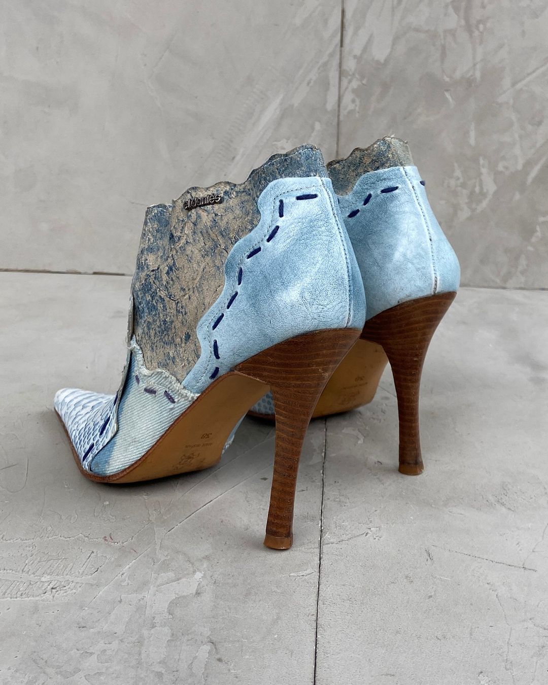 Thumbnail 5870a4c8-2f34-423b-b3e6-e7632dac29b8