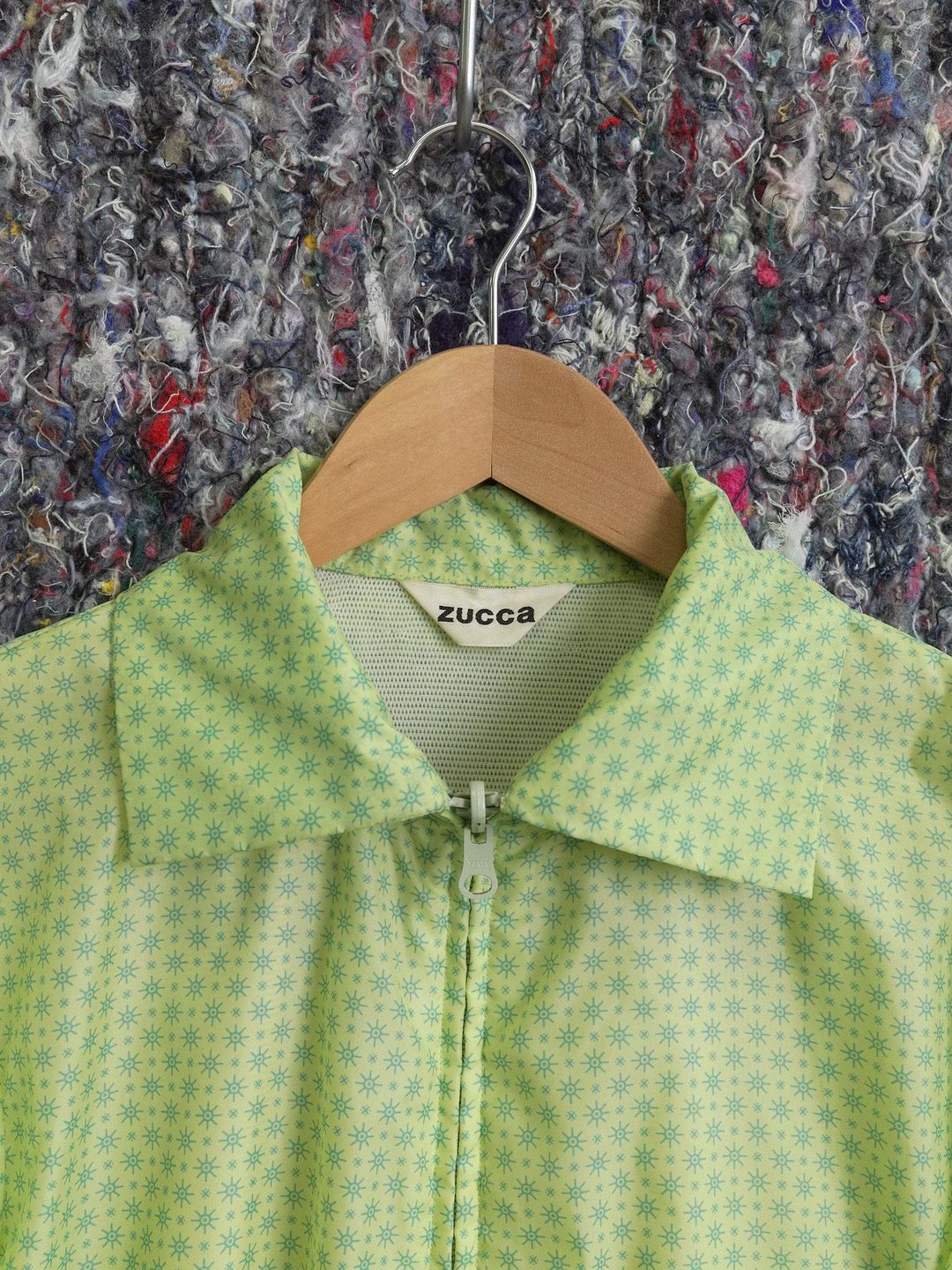 Thumbnail 02d622bd-b164-4ba5-817c-100d073a10b6