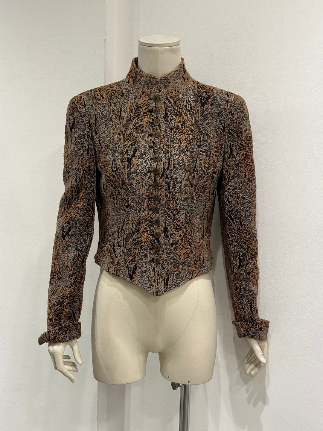 Thumbnail 032144f9-a85a-4136-89fa-490011704d99