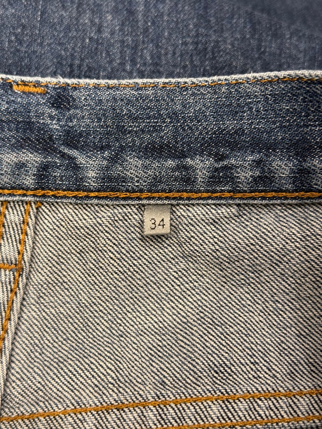 Thumbnail 41048f2d-bc36-44af-acec-6326f489e830