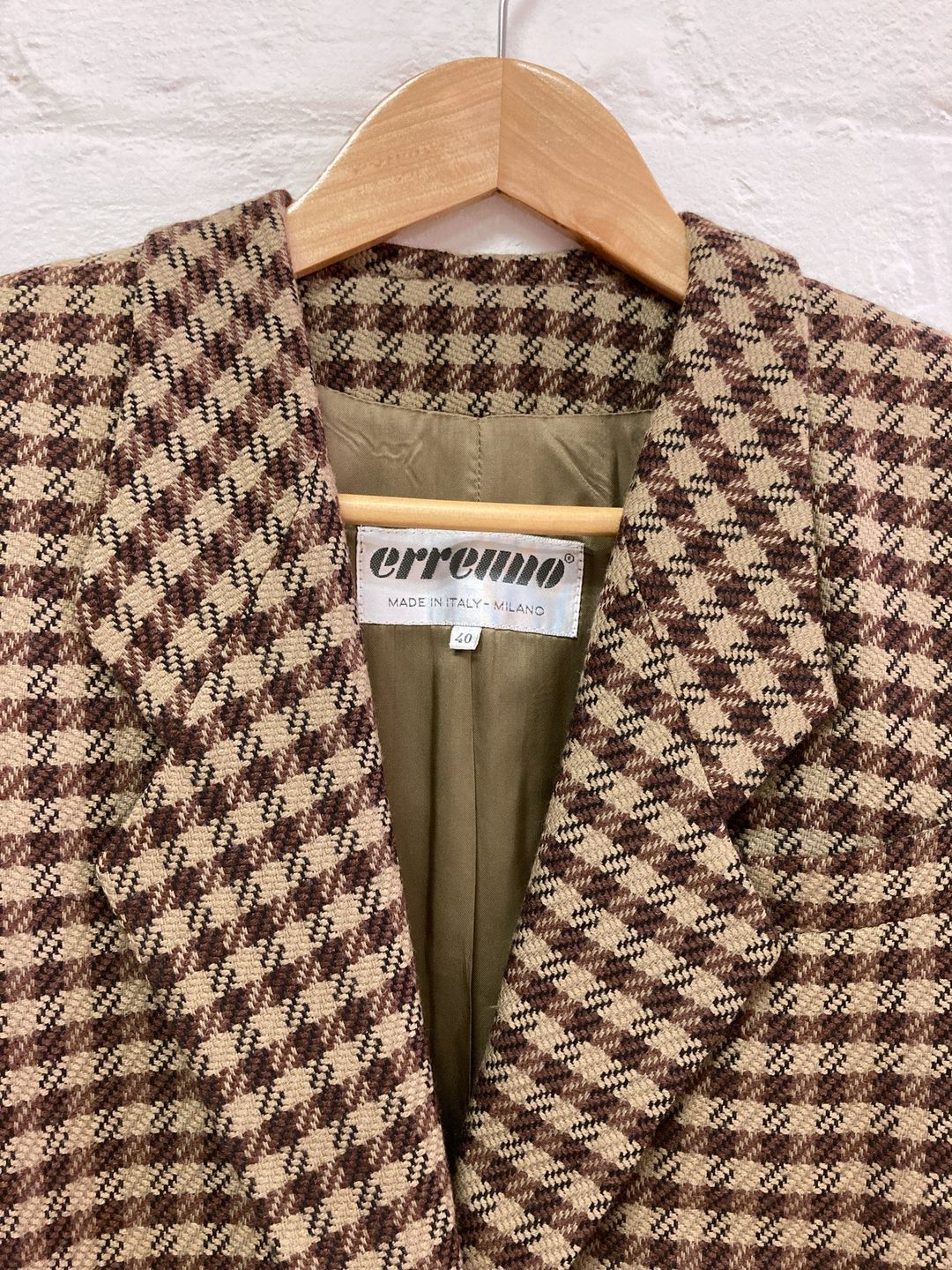 Thumbnail 3ea074d8-902a-487d-9015-5e0b6f706e61