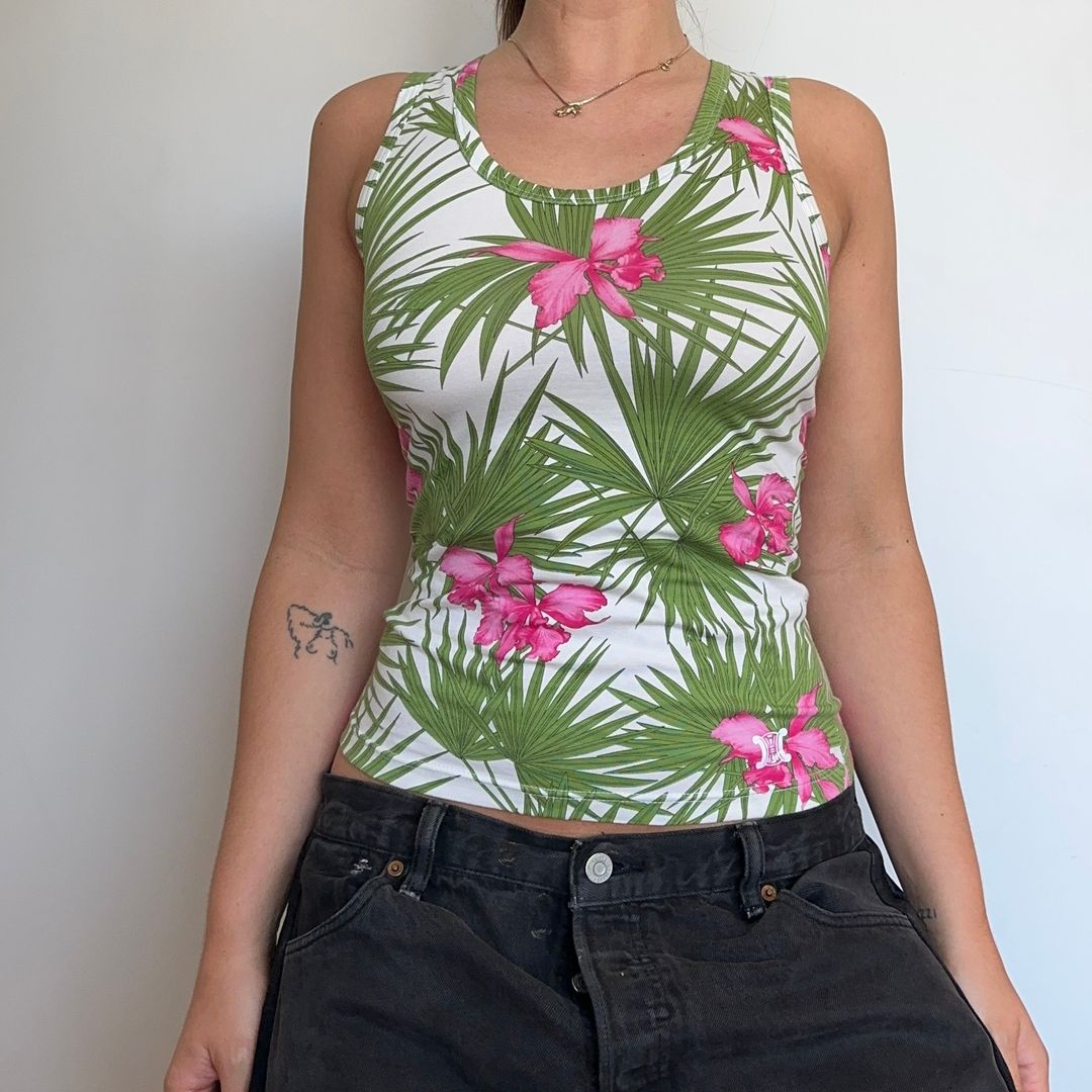 Thumbnail 48266549-580c-47be-a936-2ac7cf34bdcc