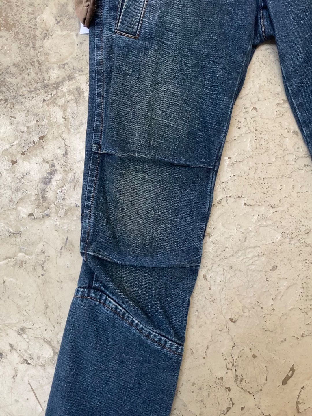 Thumbnail 90def9d8-d332-4a49-92f7-9861ee6b0719