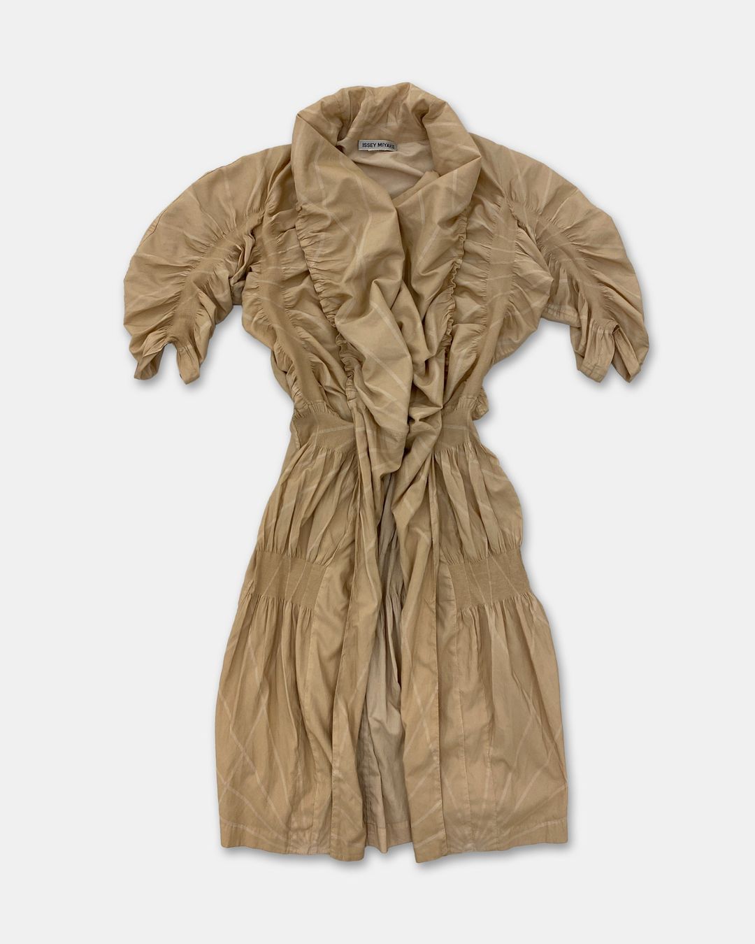 Issey Miyake 2000s A-POC Scrunch Coat Beige by ISSEY MIYAKE in size ONE SIZE from COATS & JACKETS category