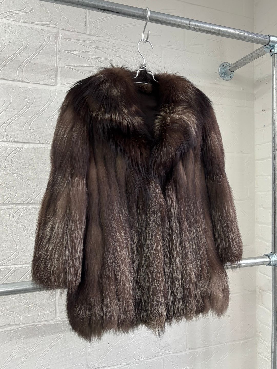 Thumbnail 74b5542a-a101-41c6-8958-e17fbee48d11