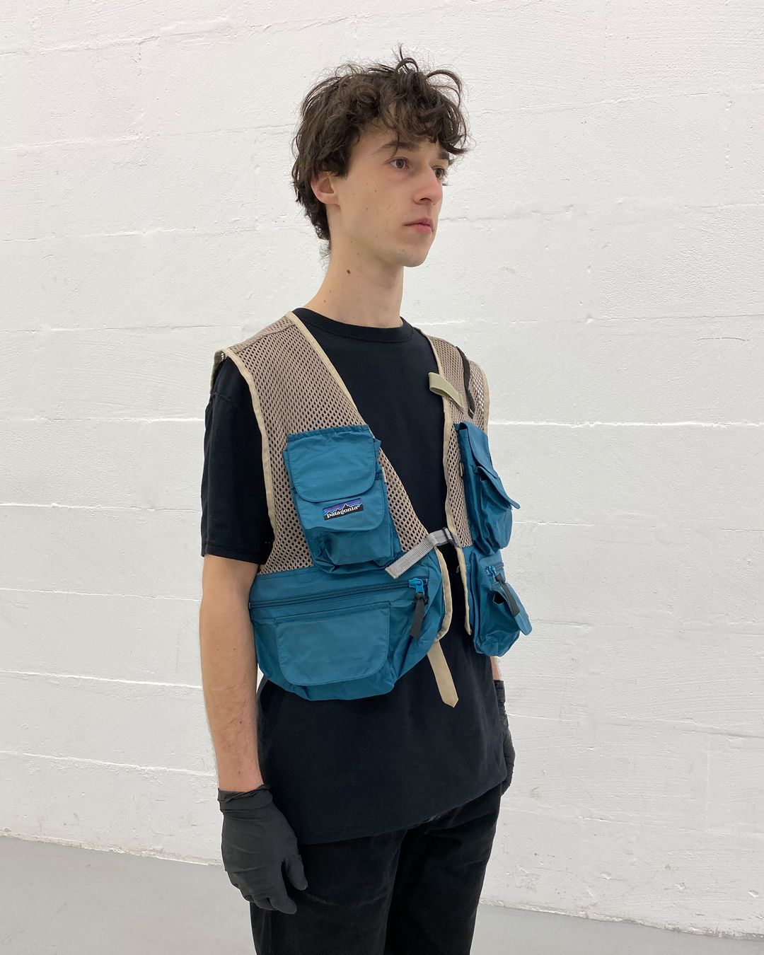Patagonia 1990s Fishing Vest Beige Petrol by Patagonia in size ONE SIZE from TOPS category