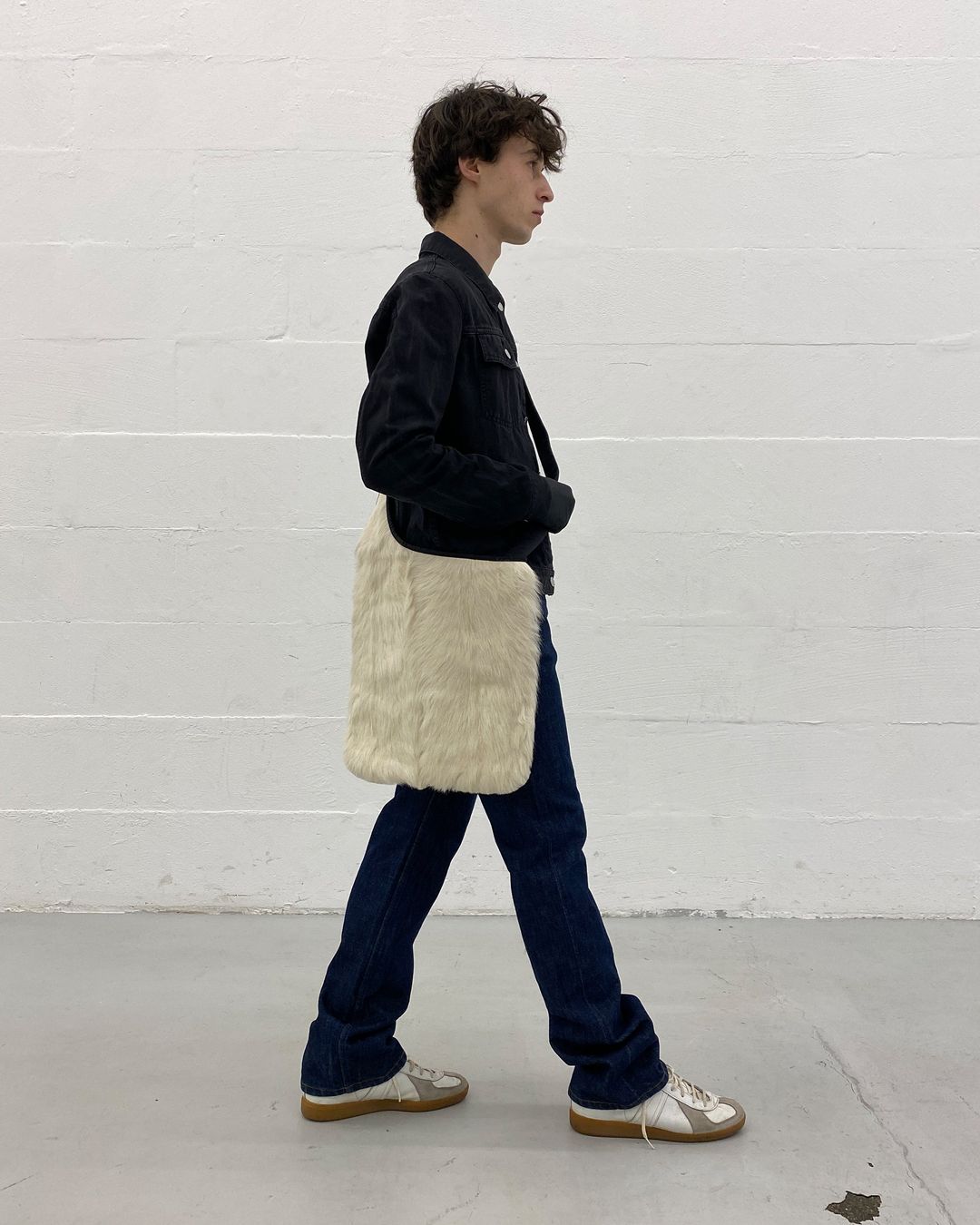 Thumbnail 2564018d-9fcd-41dc-976d-e8f2a9955f66