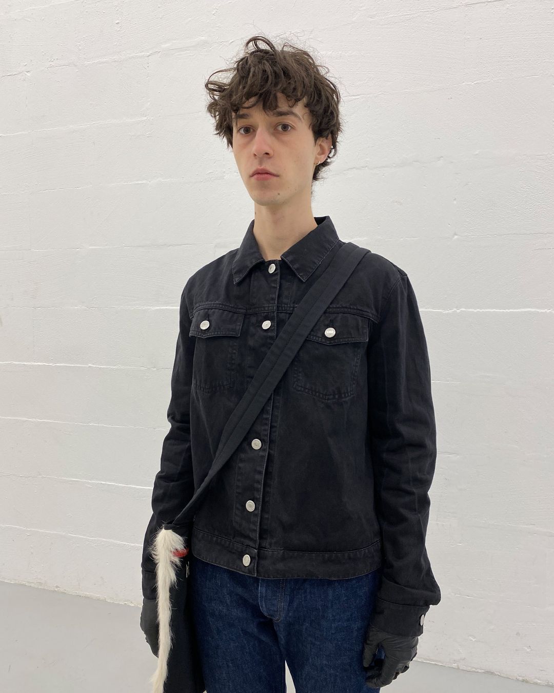 Thumbnail 5c72fb59-43d8-4ae3-89b8-77509075a344